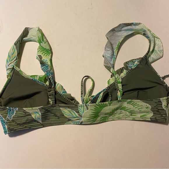 Aerie green floral wrap flutter ruffle strap bikini swimsuit bathing top M - Picture 3 of 9